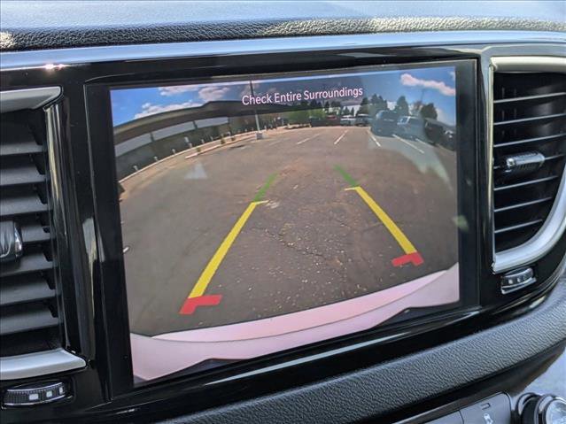 Used 2022 Chrysler Pacifica Touring-L FWD image 14