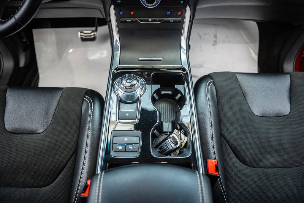 Used 2019 Ford Edge ST w/ Equipment Group 401A AWD/4WD image 29