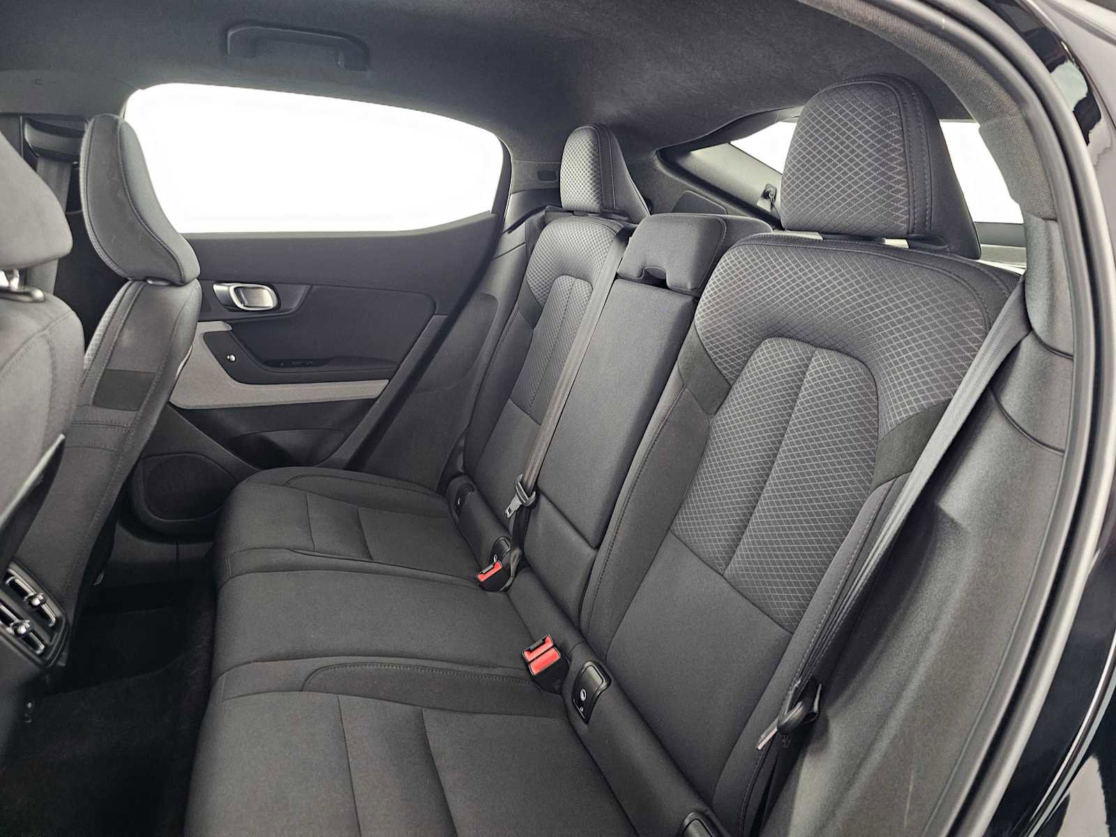 Used 2024 Polestar Polestar 2 image 17