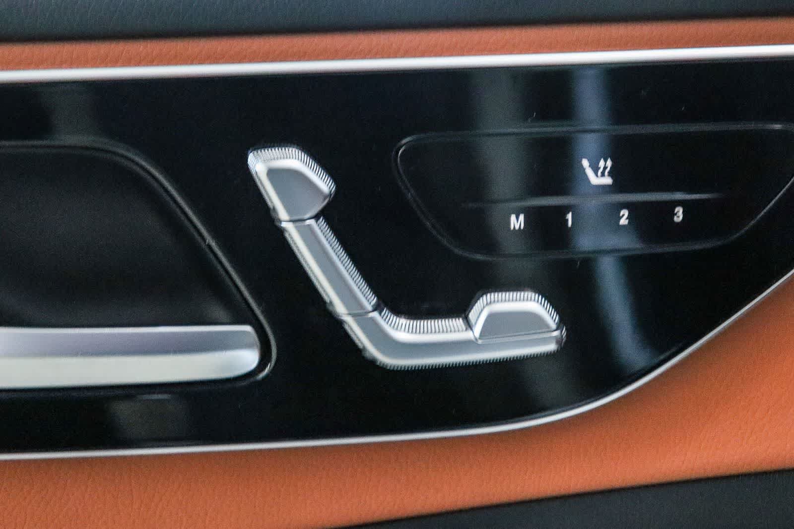 Certified 2022 Mercedes-Benz C 300 Sedan image 21