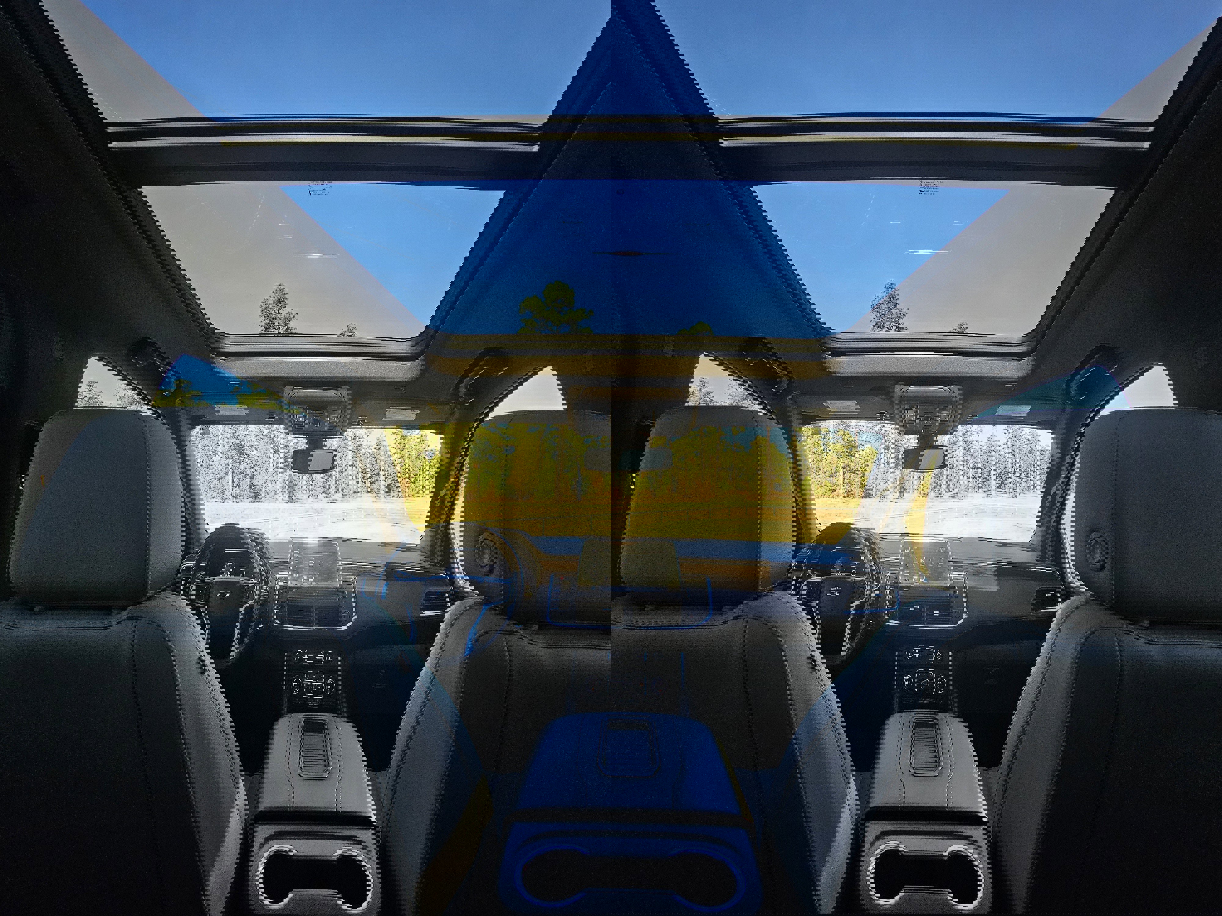 Used 2022 Chevrolet Tahoe Z71 w/ Z71 Off-Road Package image 35