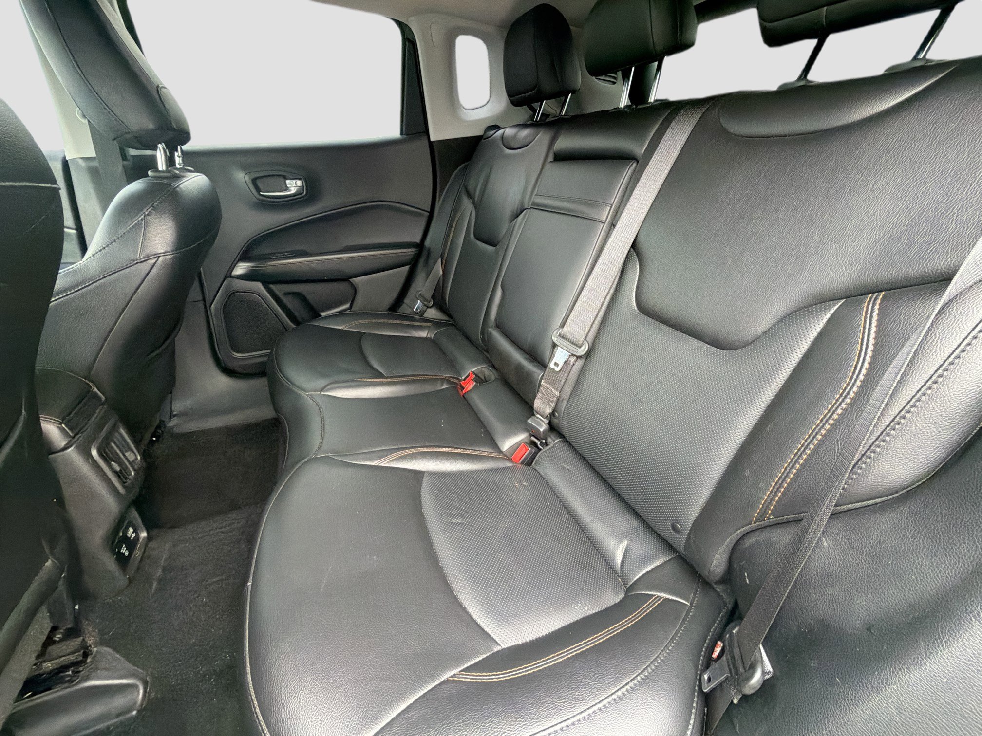 Used 2019 Jeep Compass Limited w/ Advanced Safety Group image 21