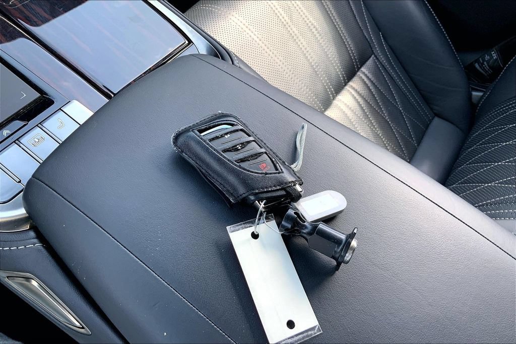 Used 2018 Lexus LS 500 AWD w/ Interior Upgrade Package image 33