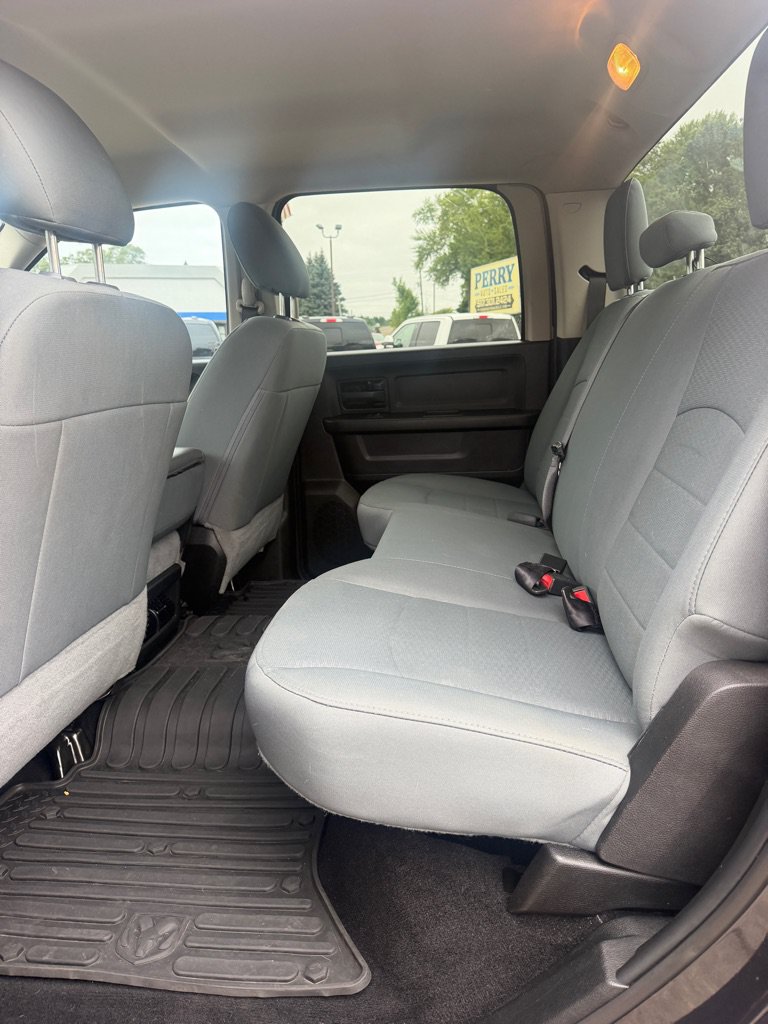 Used 2018 RAM 2500 Tradesman w/ Chrome Appearance Group AWD/4WD image 25