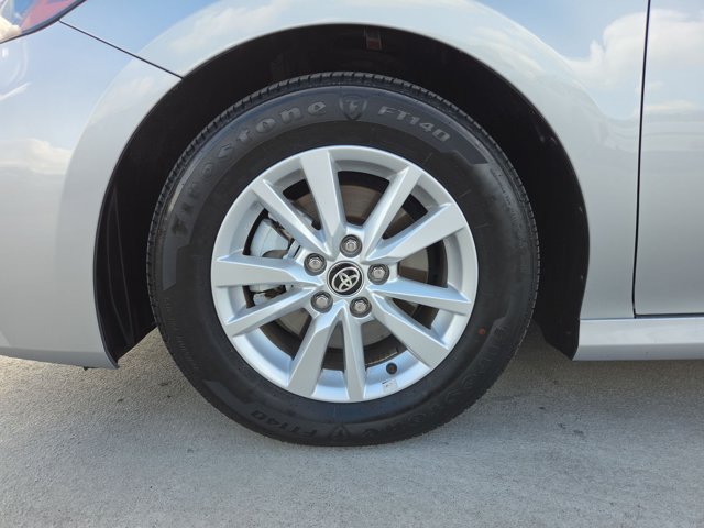 Used 2025 Toyota Camry LE FWD image 22