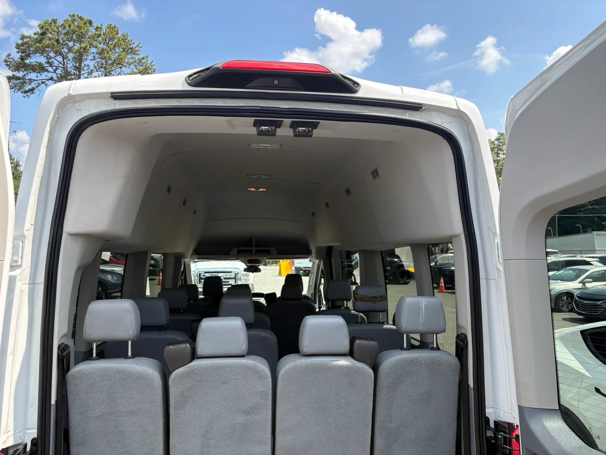 Used 2018 Ford Transit 350 XL RWD image 26