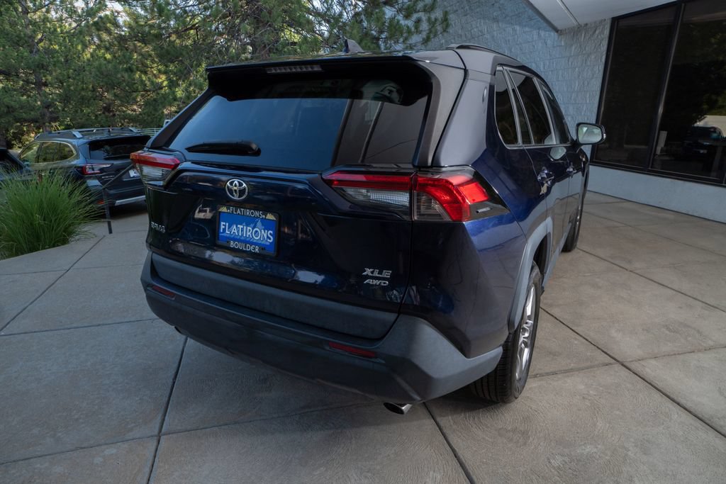 Used 2023 Toyota RAV4 XLE AWD/4WD image 6