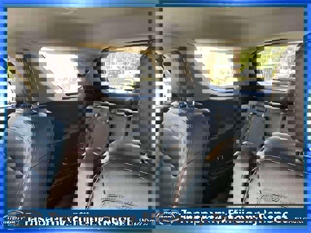 Used 2023 Ford Explorer Limited w/ Equipment Group 301A image 13