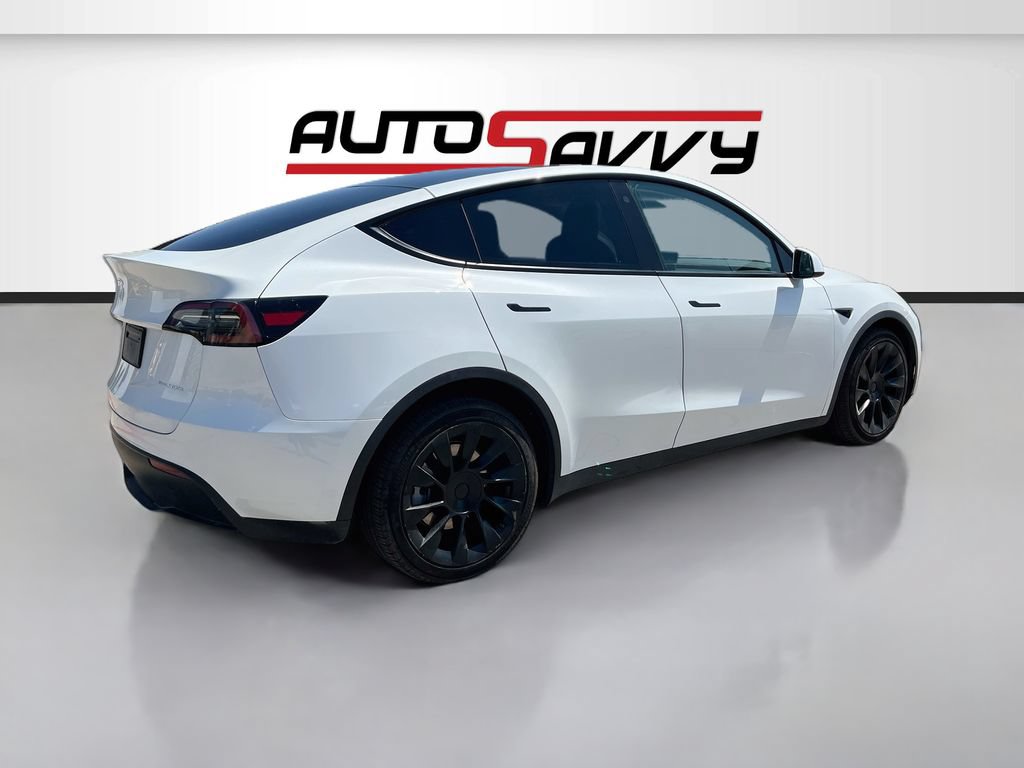 Used 2023 Tesla Model Y Long Range AWD/4WD image 7