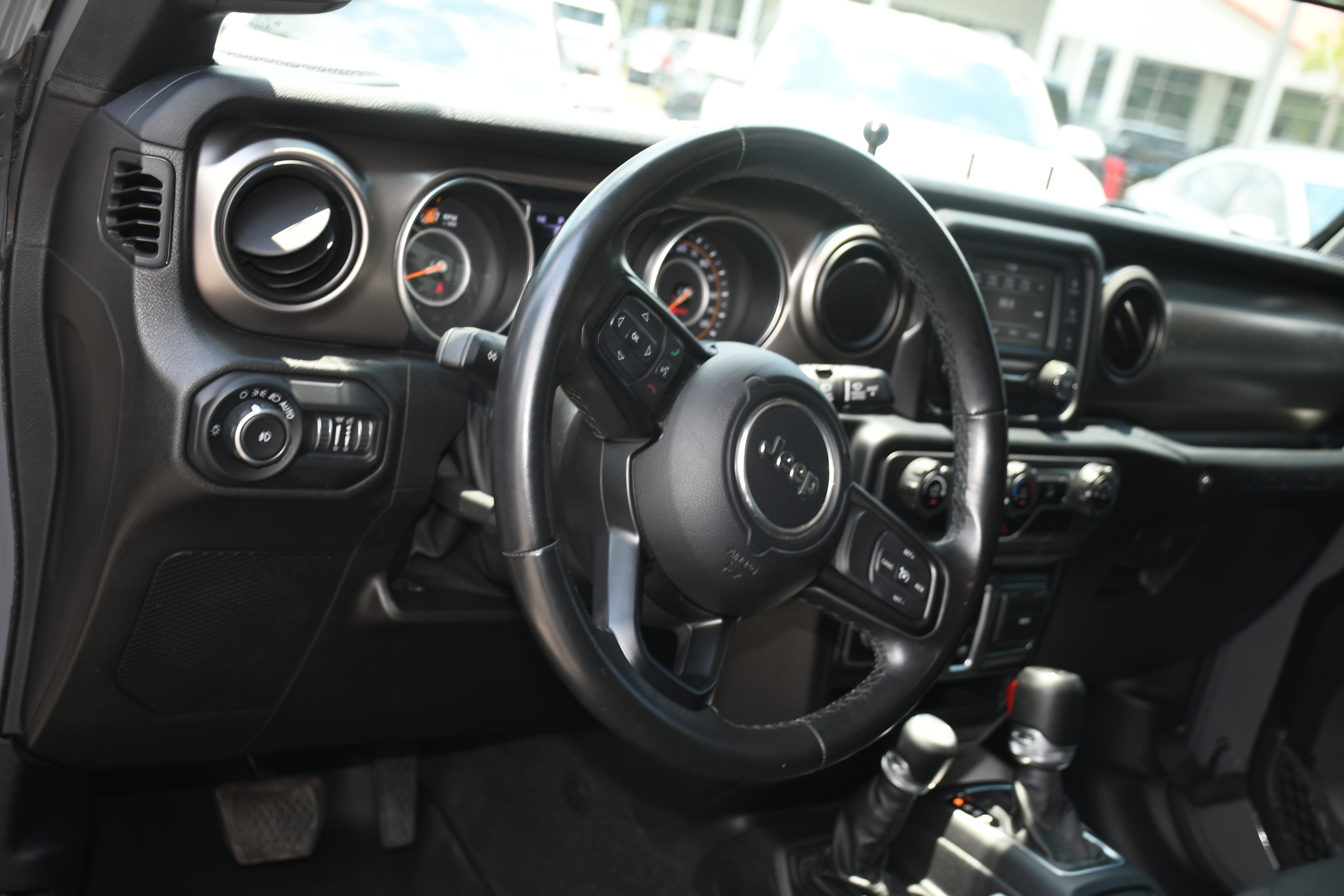 Used 2020 Jeep Wrangler Sport AWD/4WD image 8