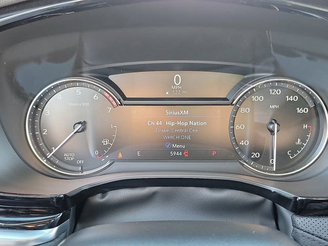 Used 2025 Cadillac XT6 Luxury image 9