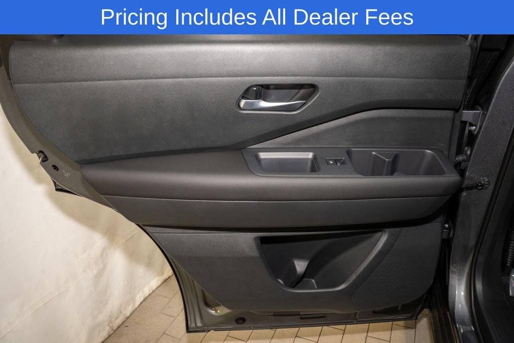 New 2026 Nissan Pathfinder SL w/ Cargo Package AWD/4WD image 12