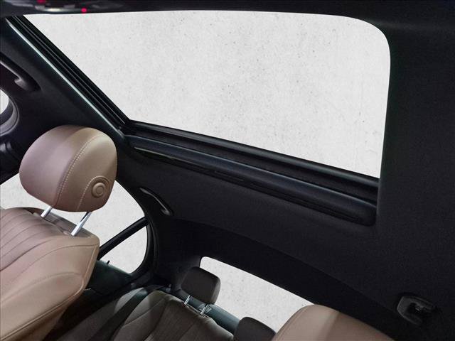 Used 2019 Mercedes-Benz E 300 image 16