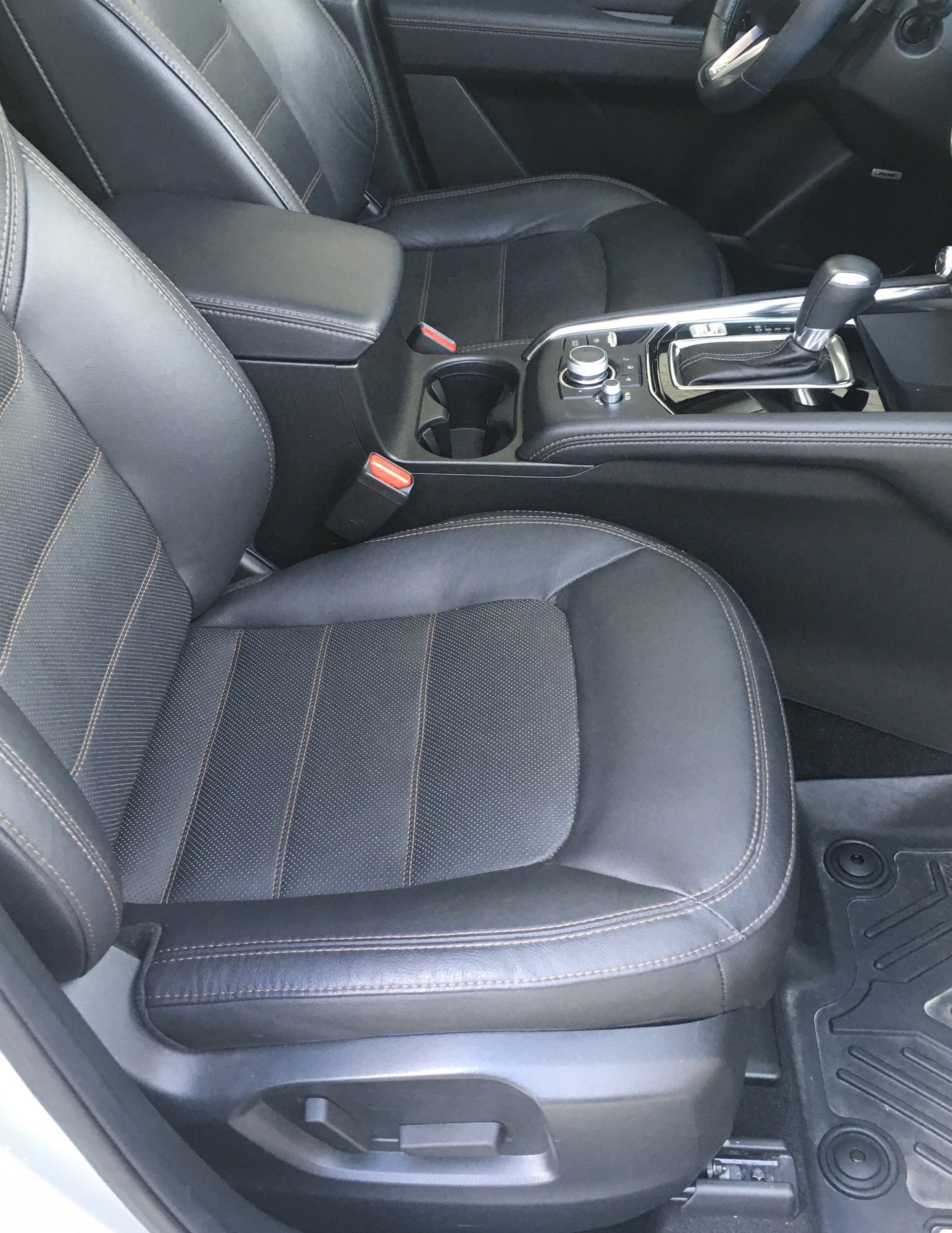Certified 2022 MAZDA CX-5 AWD 2.5 S w/ Premium Plus Pkg image 7