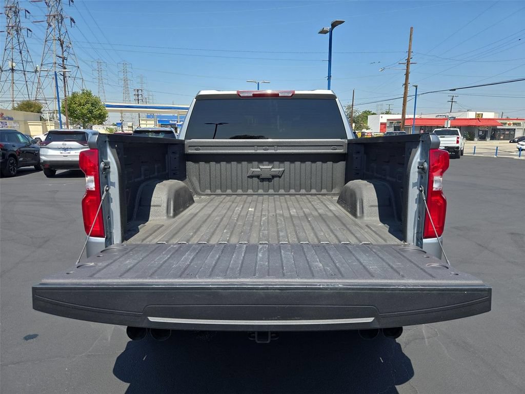 Certified 2026 Chevrolet Silverado 1500 LT Trail Boss w/ LPO, Dark Essentials Package AWD/4WD image 17