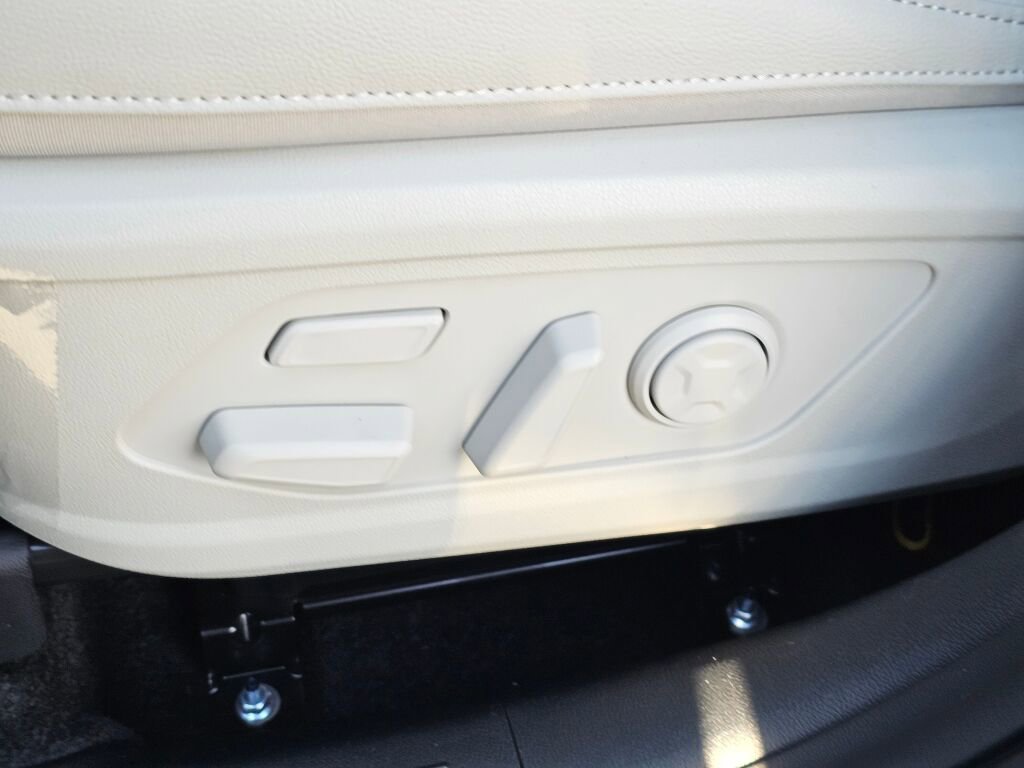 New 2026 Kia Sorento SX Prestige AWD/4WD image 36