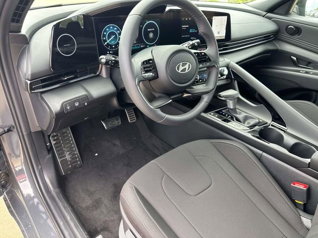 New 2026 Hyundai Elantra Sport FWD image 22
