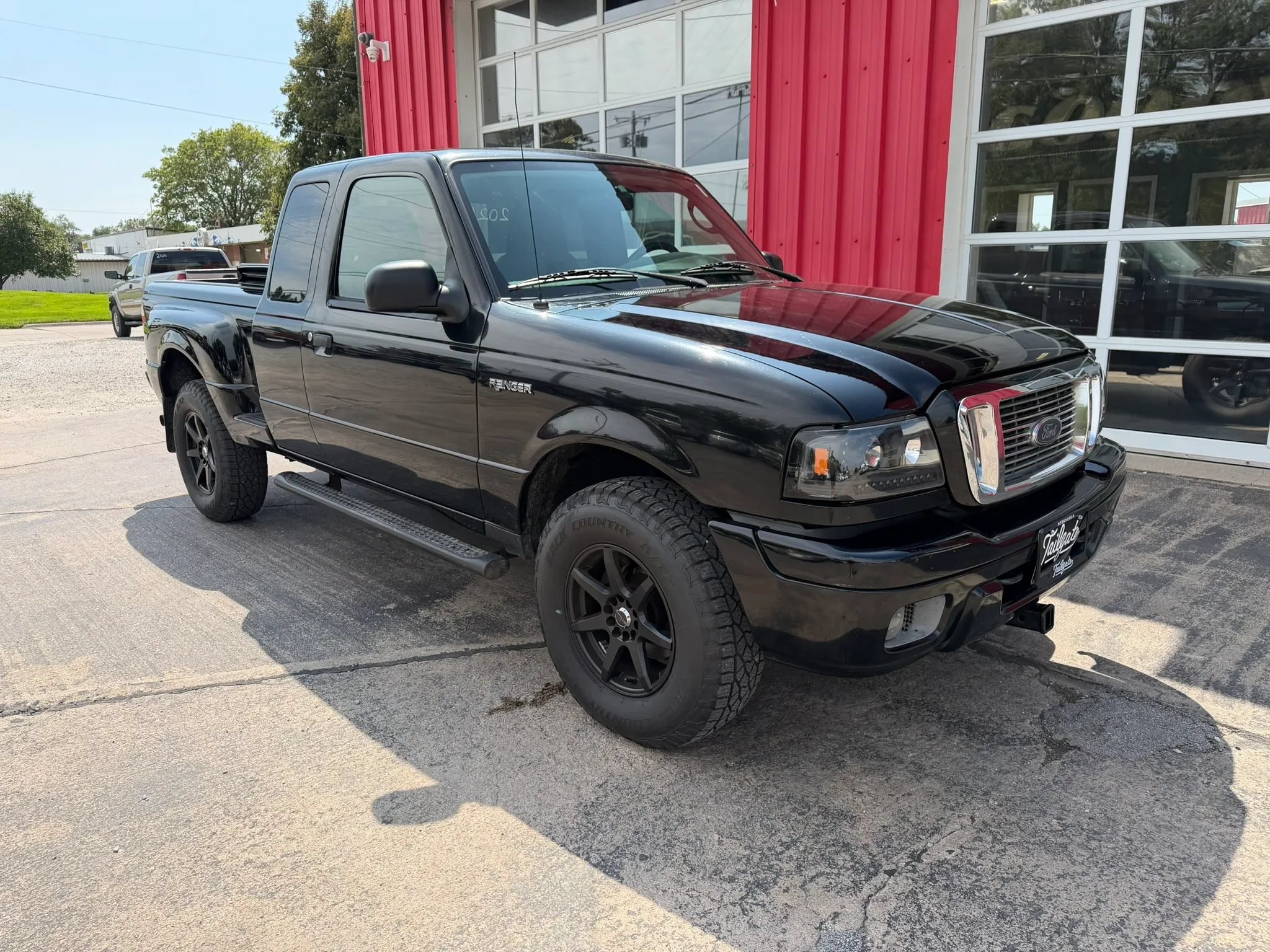 Used 2004 Ford Ranger 4x4 SuperCab image 2