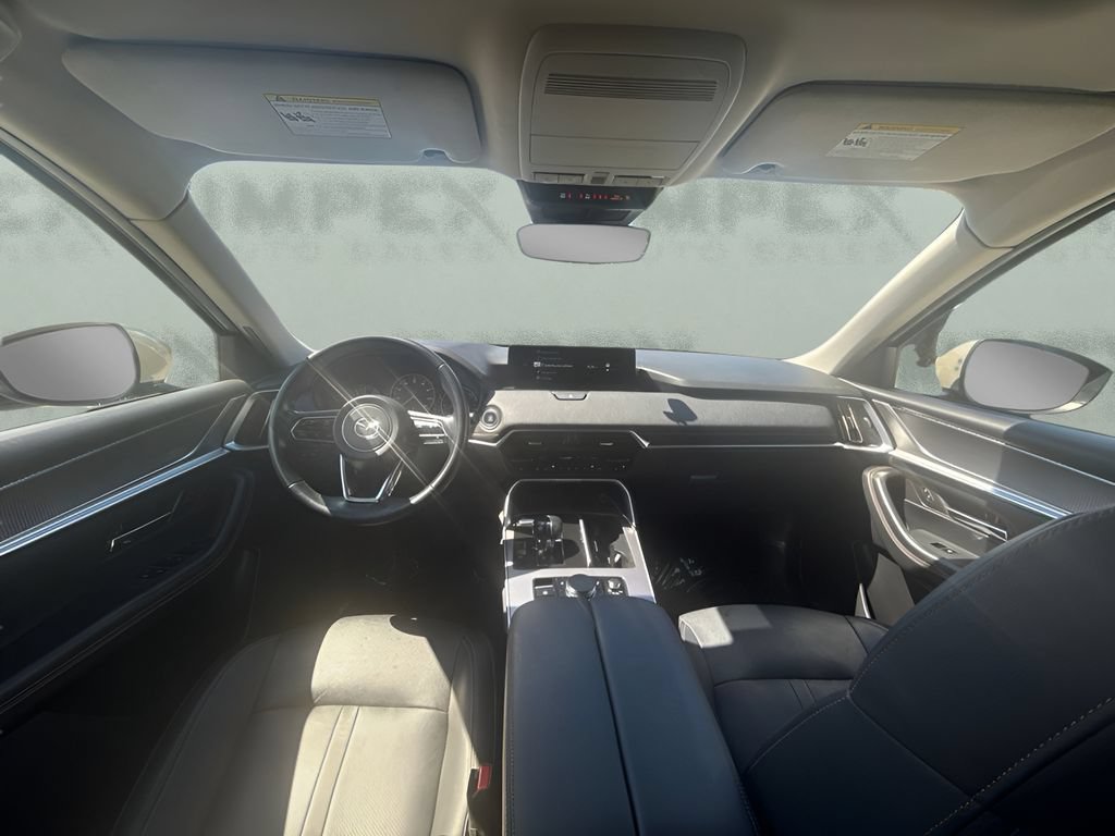 Used 2024 MAZDA CX-90 3.3 Turbo w/ Preferred Plus AWD/4WD image 9