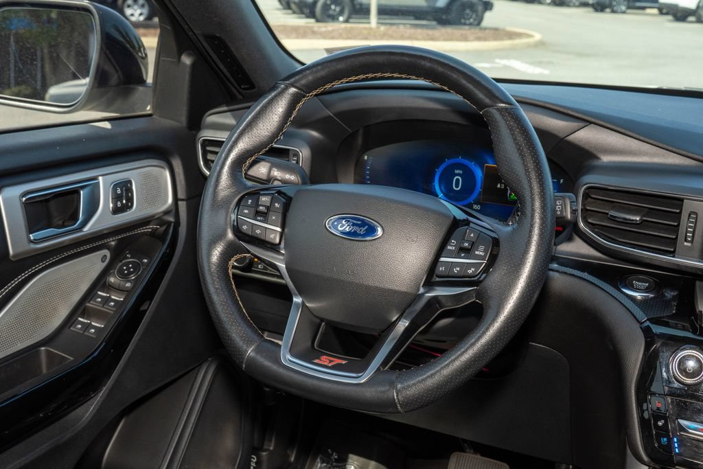 Used 2022 Ford Explorer ST w/ Equipment Group 401A AWD/4WD image 24