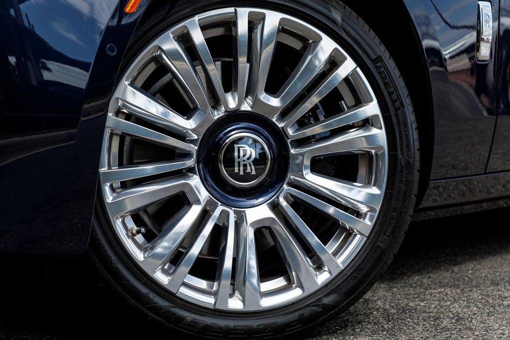 Used 2021 Rolls-Royce Ghost image 9