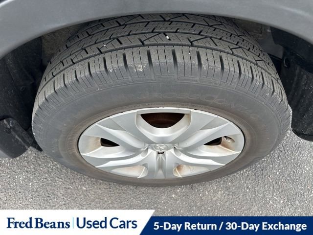 Used 2015 Toyota RAV4 LE image 7