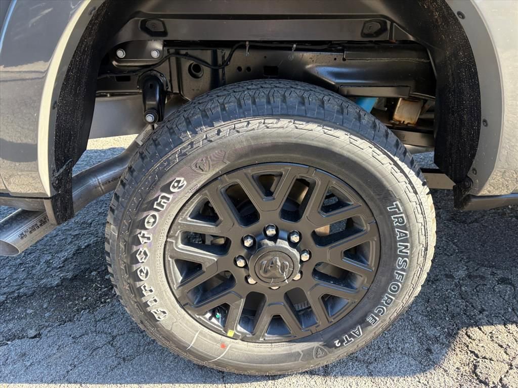 New 2026 RAM 2500 Limited image 24