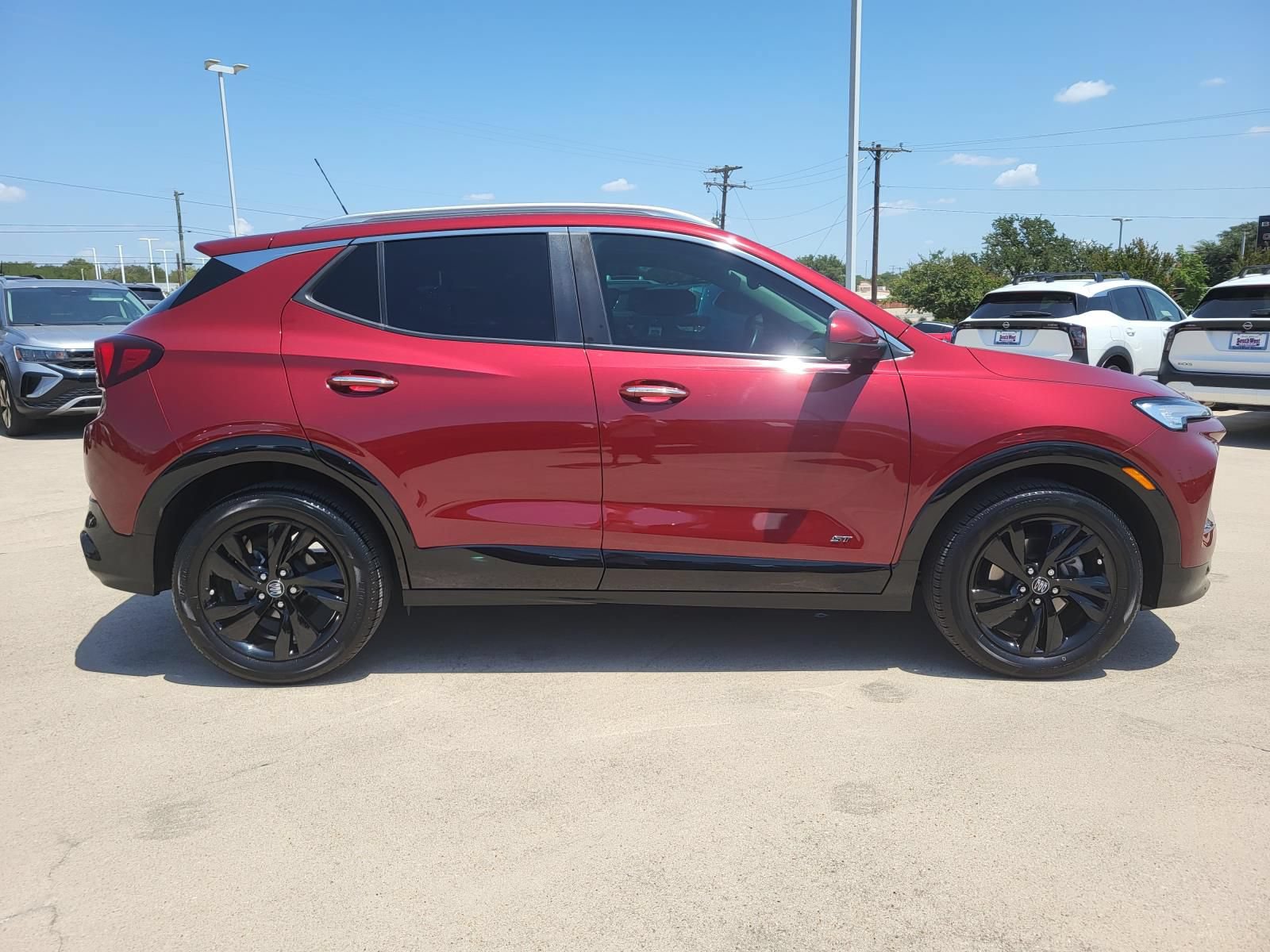 Used 2025 Buick Encore GX Sport Touring w/ Advanced Technology Package FWD image 4
