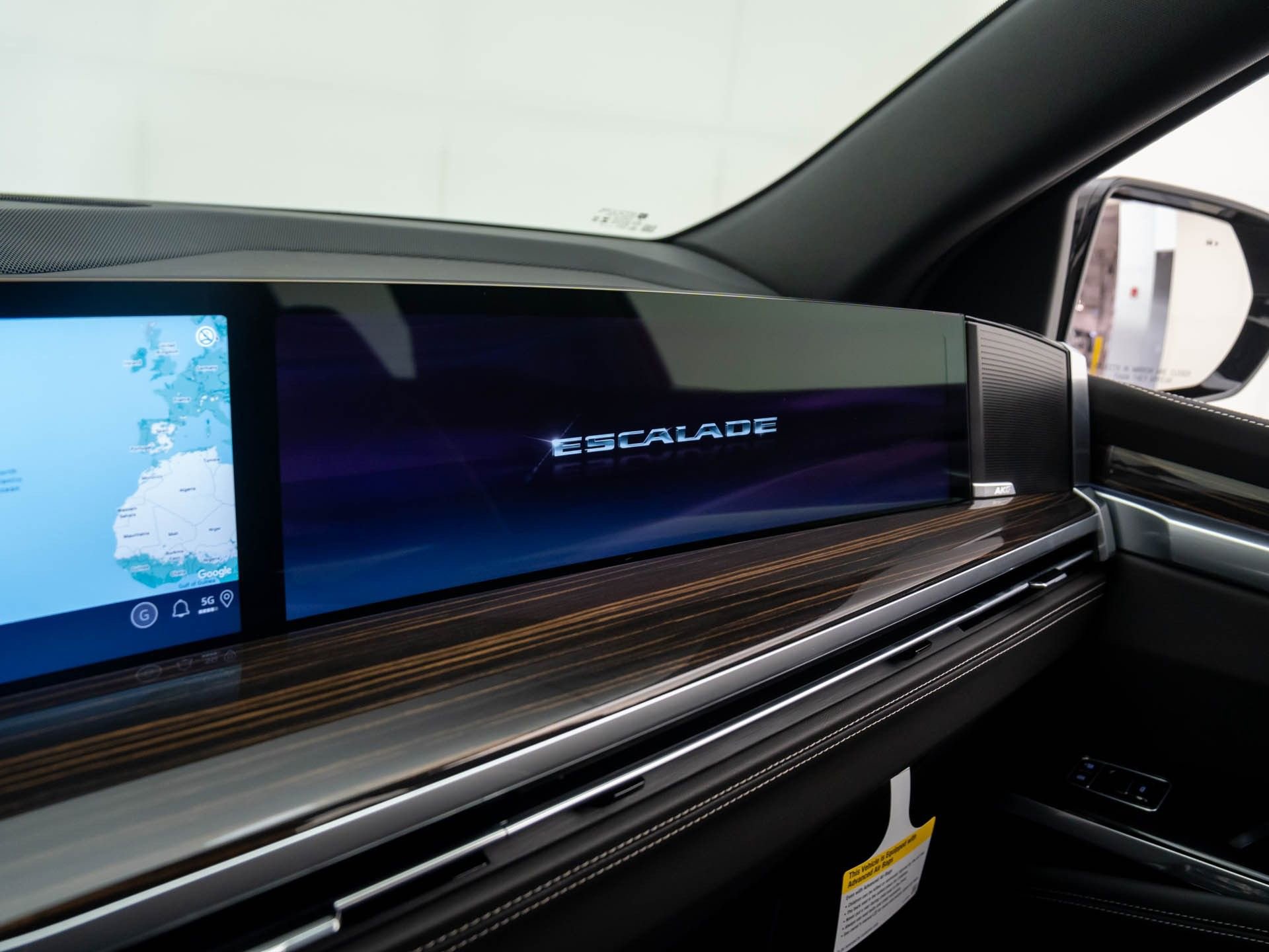 New 2026 Cadillac Escalade ESV Luxury w/ Touring Package image 37