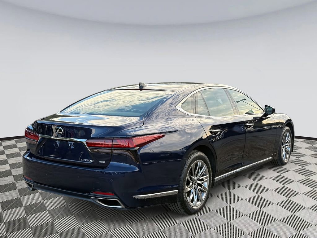 Used 2022 Lexus LS 500 AWD image 2