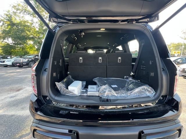 New 2025 Nissan Armada PRO-4X image 38