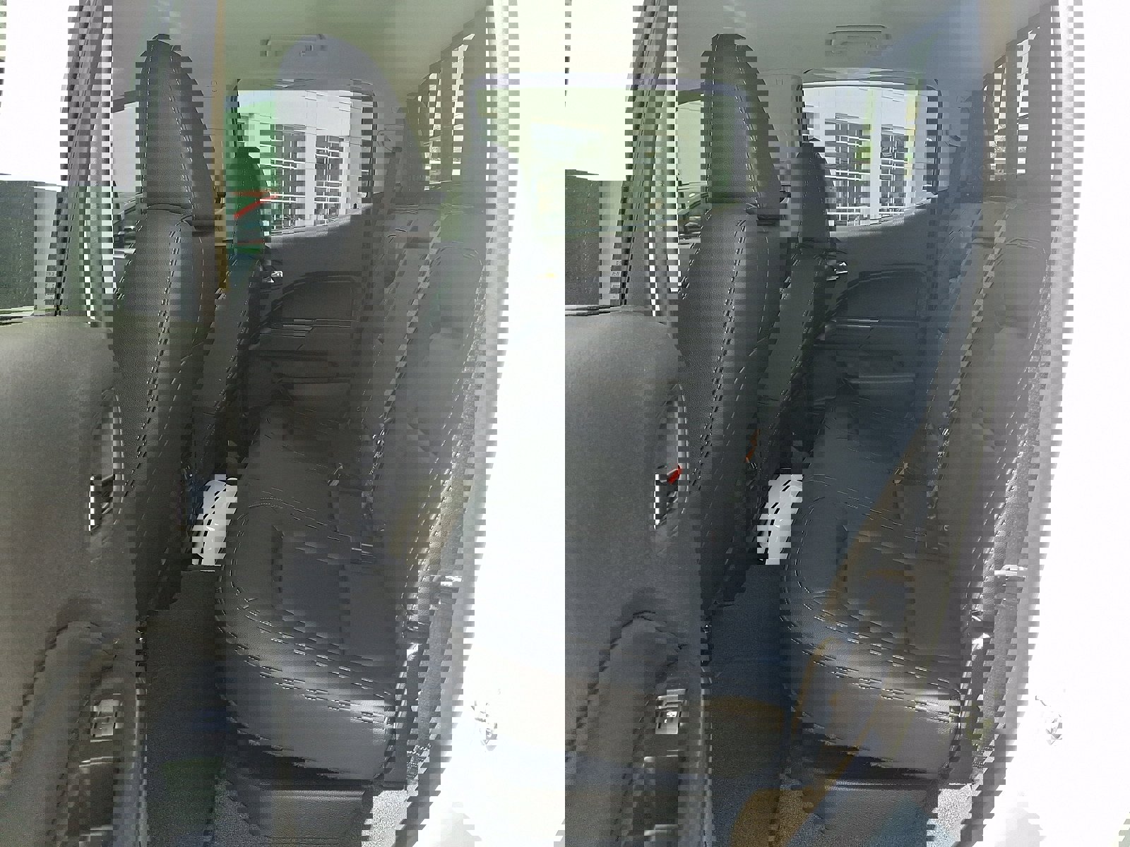 Used 2021 Chevrolet Colorado ZR2 image 11