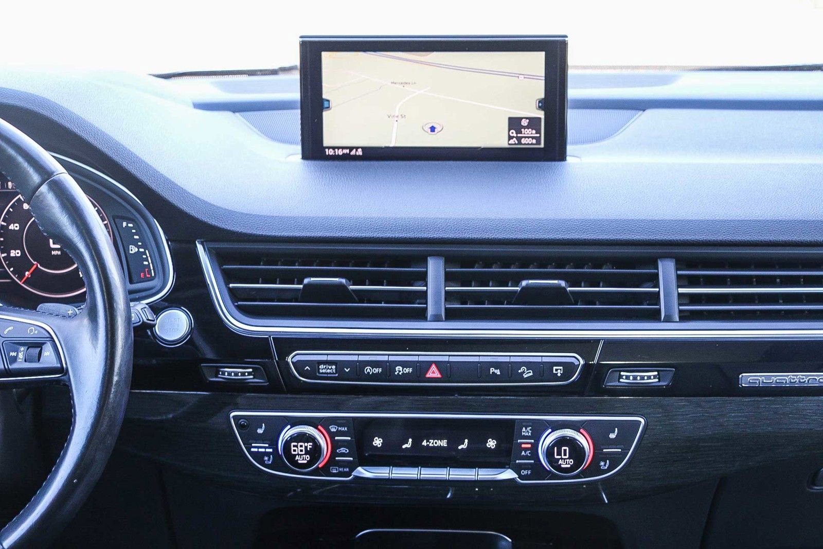 Used 2017 Audi Q7 3.0T Prestige w/ Prestige Package image 14