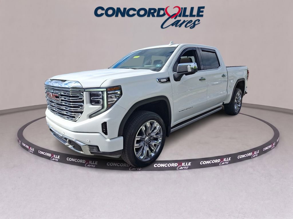 Used 2023 GMC Sierra 1500 Denali w/ Denali Reserve Package AWD/4WD image 3
