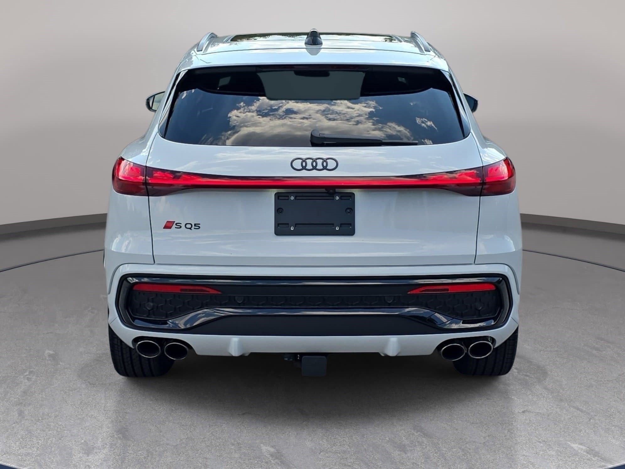 New 2026 Audi SQ5 Prestige AWD/4WD image 6