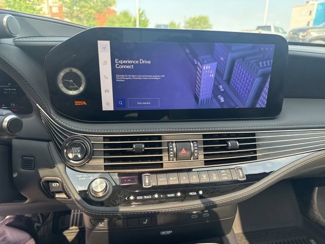 Used 2024 Lexus LS 500 F Sport image 13