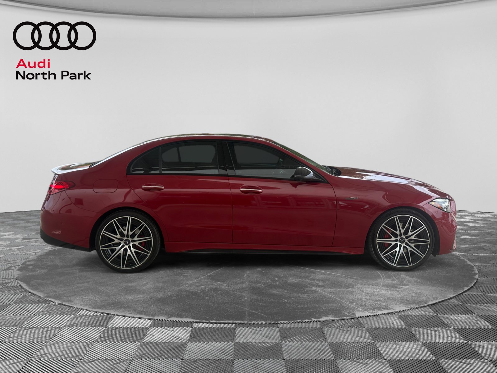 Used 2025 Mercedes-Benz C 43 AMG 4MATIC Sedan image 6