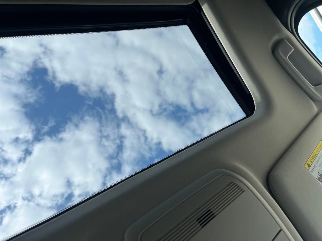 New 2024 MAZDA CX-90 Plug-In Hybrid w/ Preferred image 22