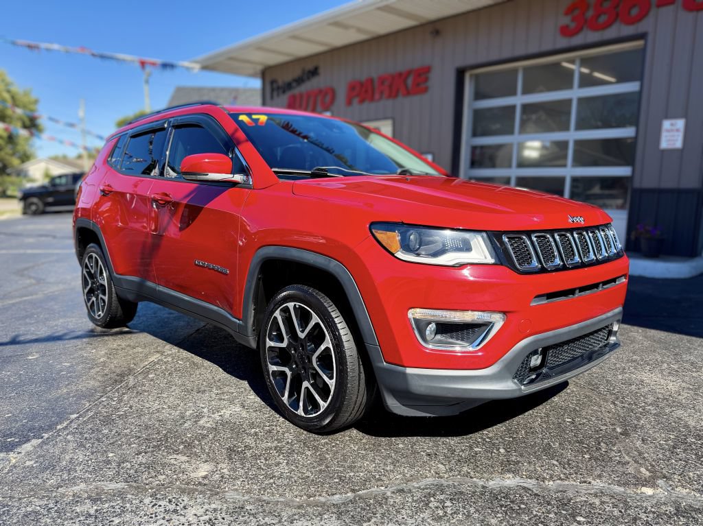 Used 2017 Jeep Compass Limited AWD/4WD image 2