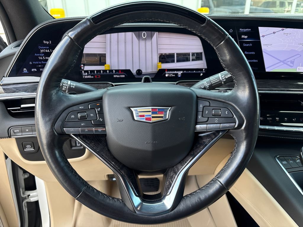 Used 2023 Cadillac Escalade Premium Luxury image 20