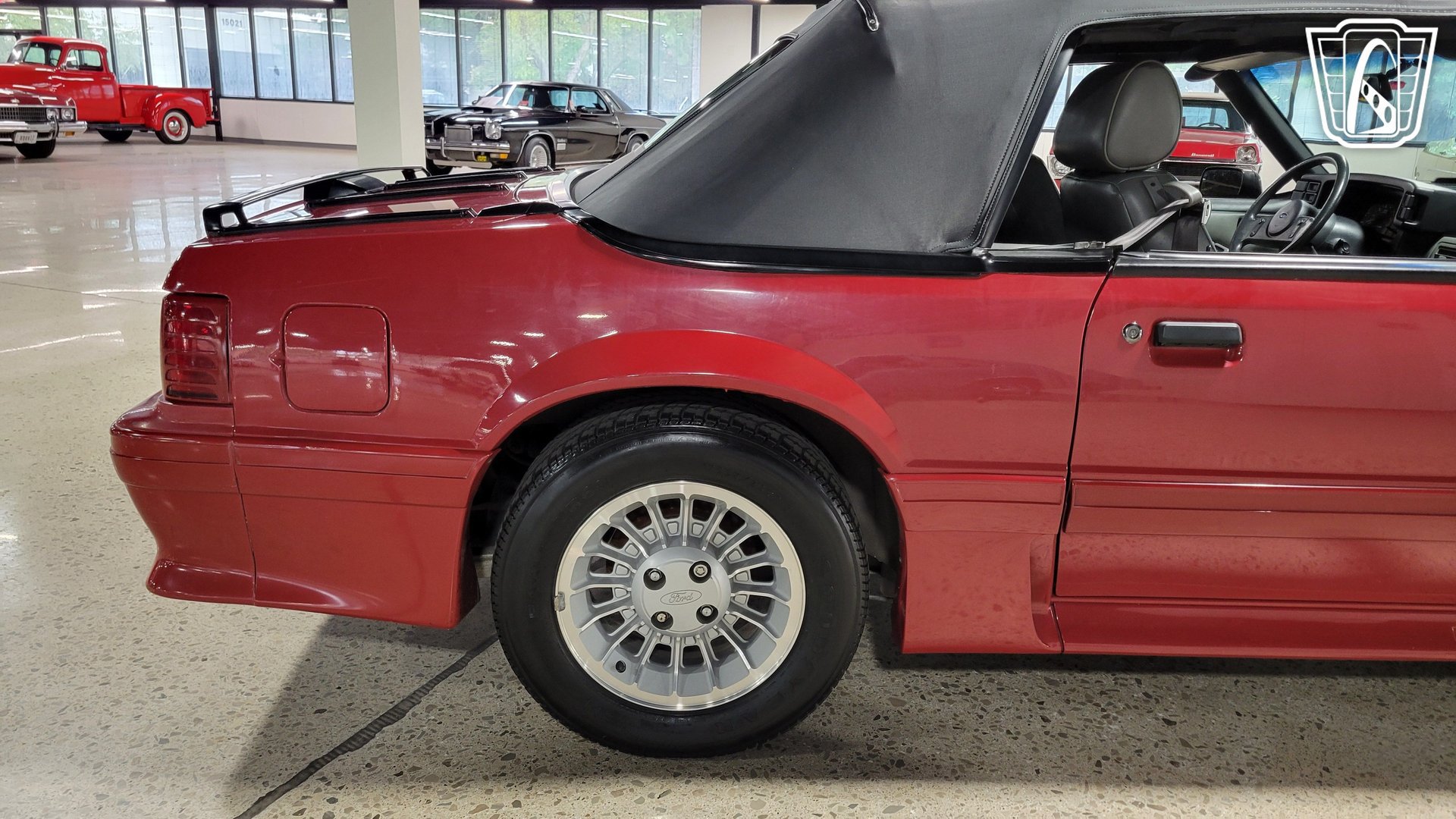 Used 1989 Ford Mustang GT RWD image 38
