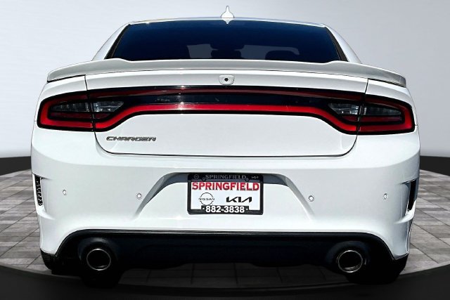 Used 2019 Dodge Charger R/T RWD image 5