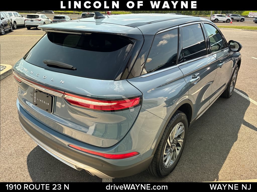 Certified 2024 Lincoln Corsair AWD w/ Equipment Group 101A image 8