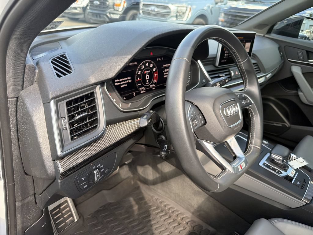 Used 2020 Audi SQ5 Premium Plus w/ Premium Plus Package AWD/4WD image 20