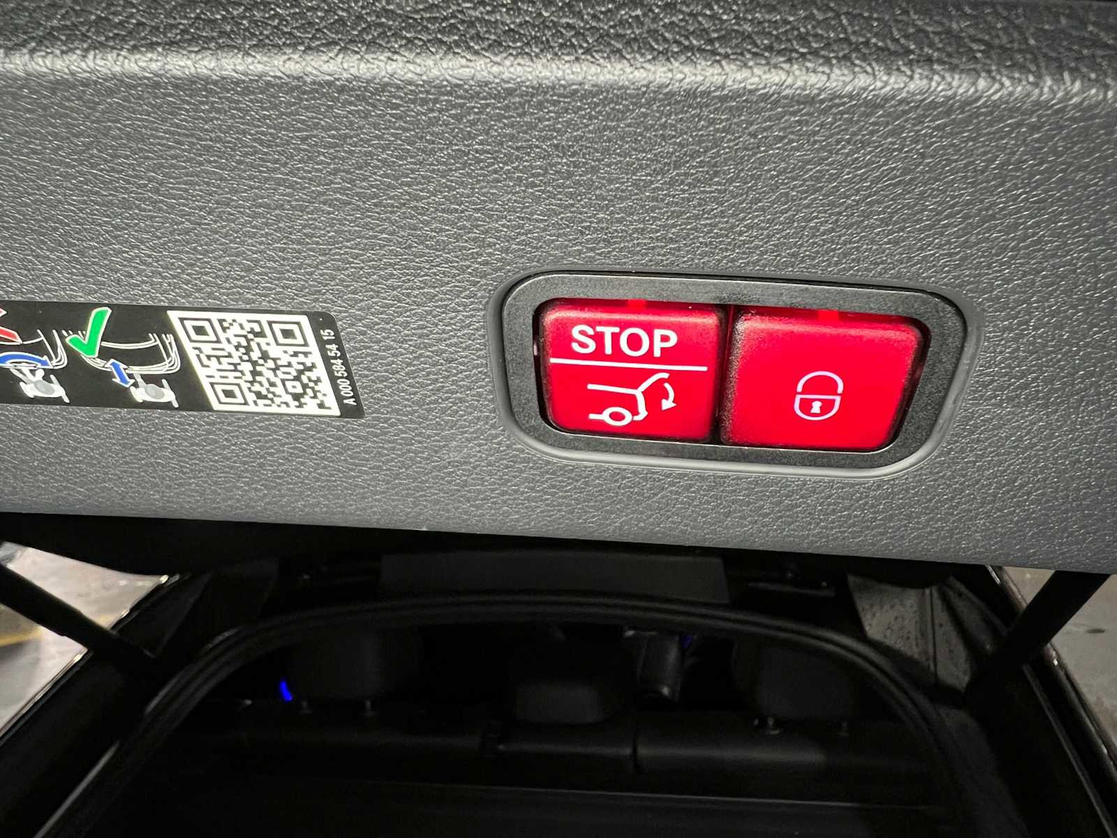 Certified 2025 Mercedes-Benz GLC 300 4MATIC image 18