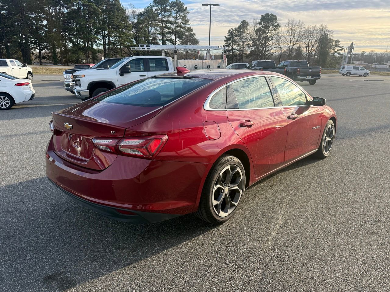 Used 2020 Chevrolet Malibu LT image 8