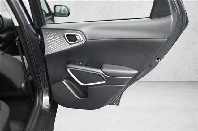 Used 2024 Kia Soul LX w/ Option Group 015 FWD image 27