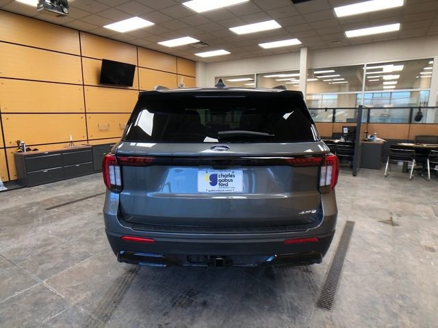 New 2026 Ford Explorer ST-Line image 6