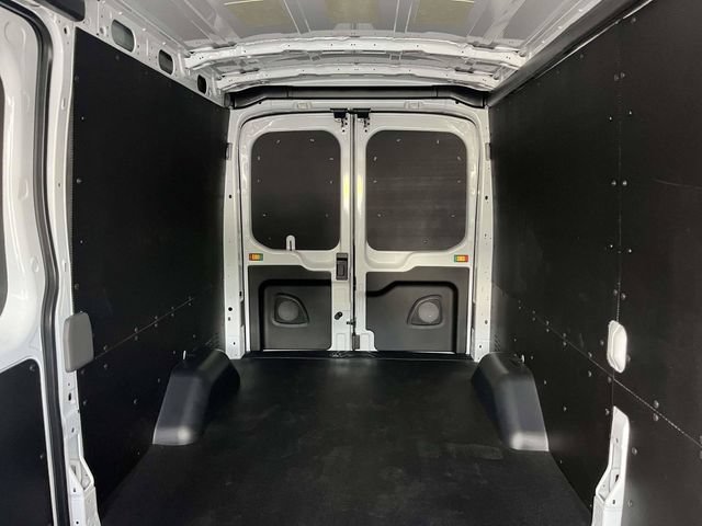New 2026 Ford Transit 250 148 Medium Roof w/ Load Area Protection Package RWD image 6