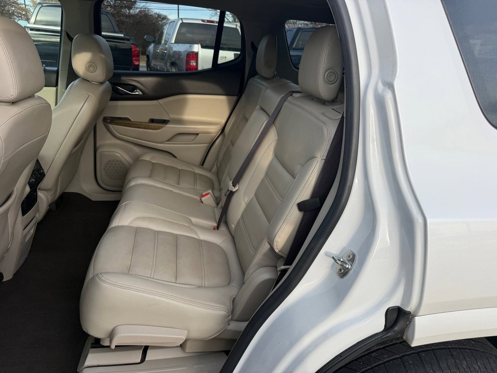 Used 2017 GMC Acadia Denali w/ Technology Package image 12